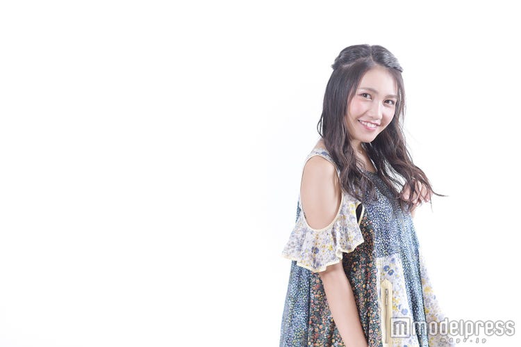 画像8 13 井上苑子ちゃんが大好きだ 私服 ヘアアレンジも可愛い ナツコイが叶うデート服 で素顔を語る モデルプレスインタビュー モデルプレス