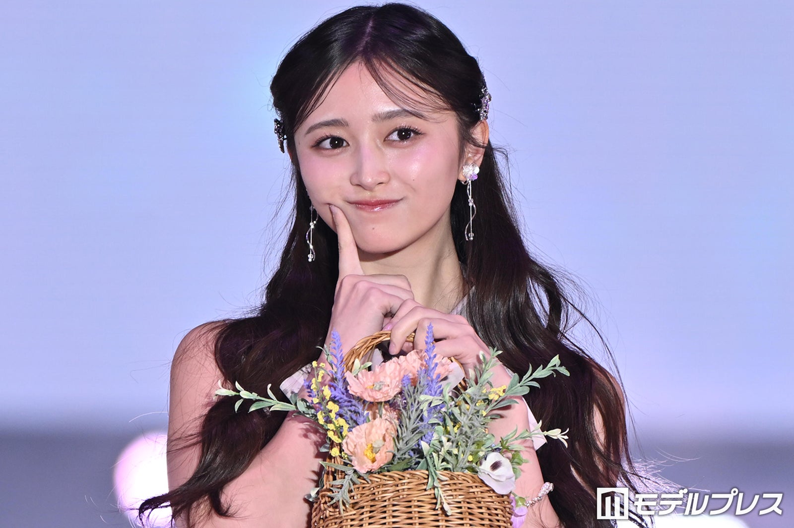 （C）モデルプレス