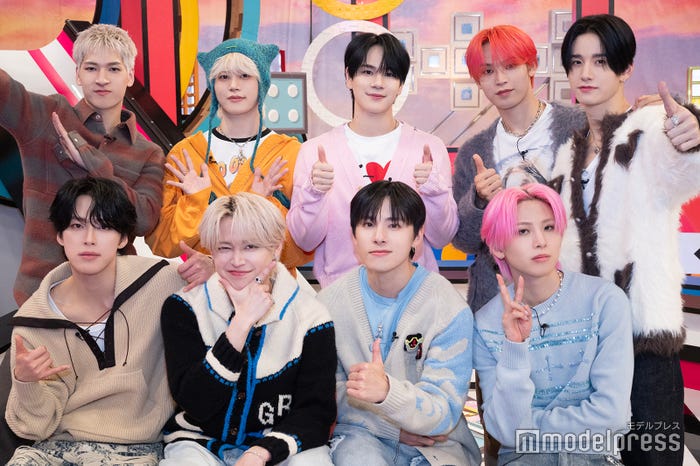 JO1(上段左から時計回りに)金城碧海、木全翔也、豆原一成、與那城奨、佐藤景瑚、川尻蓮、川西拓実、白岩瑠姫、河野純喜(C)モデルプレス