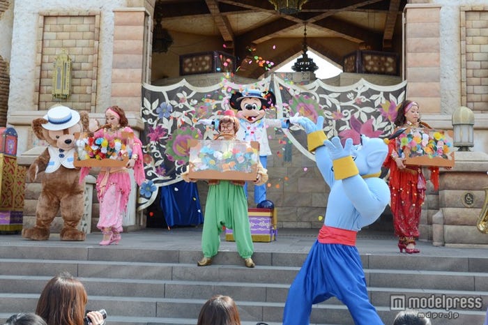 ジーニーのマジック披露/「スプリングタイム・サプライズ」