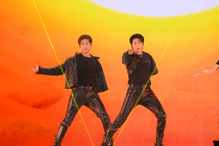 東方神起/撮影:田中聖太郎写真事務所