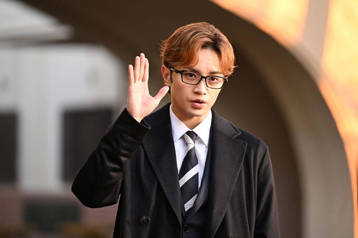 中島健人「リビングの松永さん」第6話より(C)カンテレ