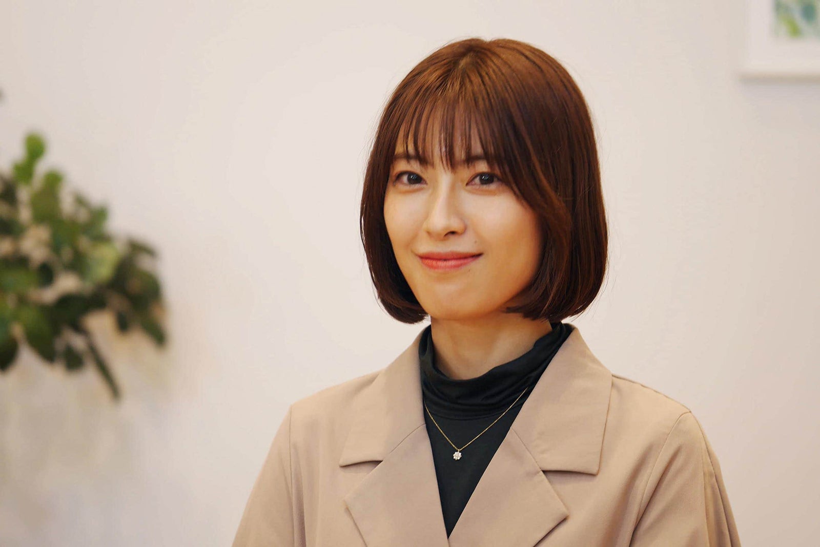 瀧本美織「ハイエナ」第1話より（C）ドラマ「ハイエナ」製作委員会