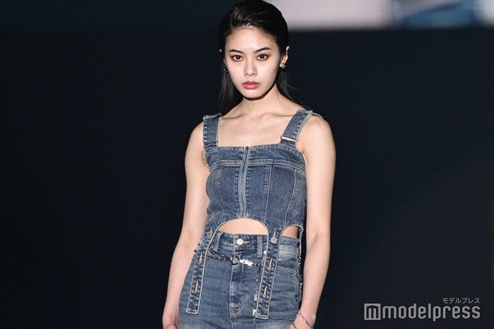 安斉星来(C)モデルプレス