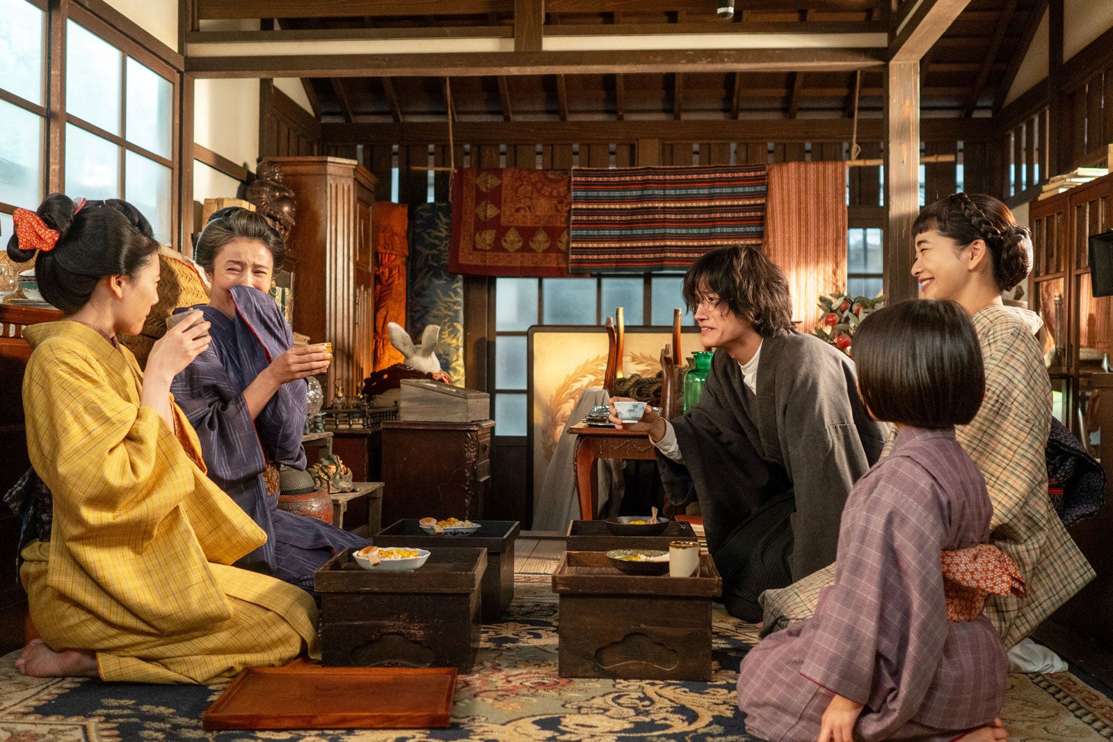 早坂美海、水野美紀、佐野晶哉、見上愛、英茉「風、薫る」第34話（C）NHK