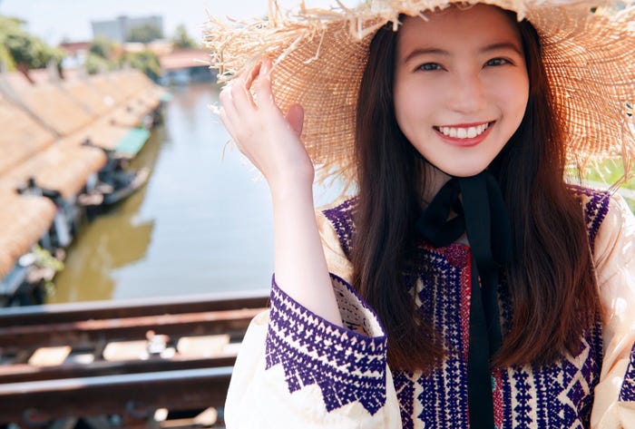 特典ポストカード 撮影=三宮幹史/今田美桜写真集「ラストショット」(講談社)より