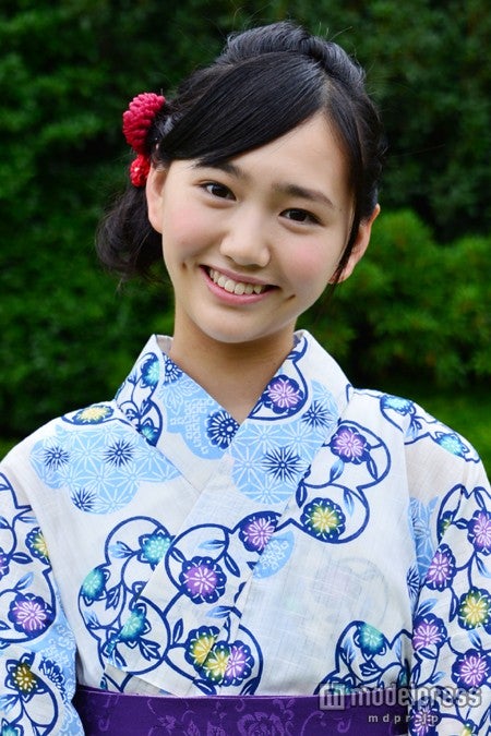 モデルプレスのインタビューに応じた末永真唯