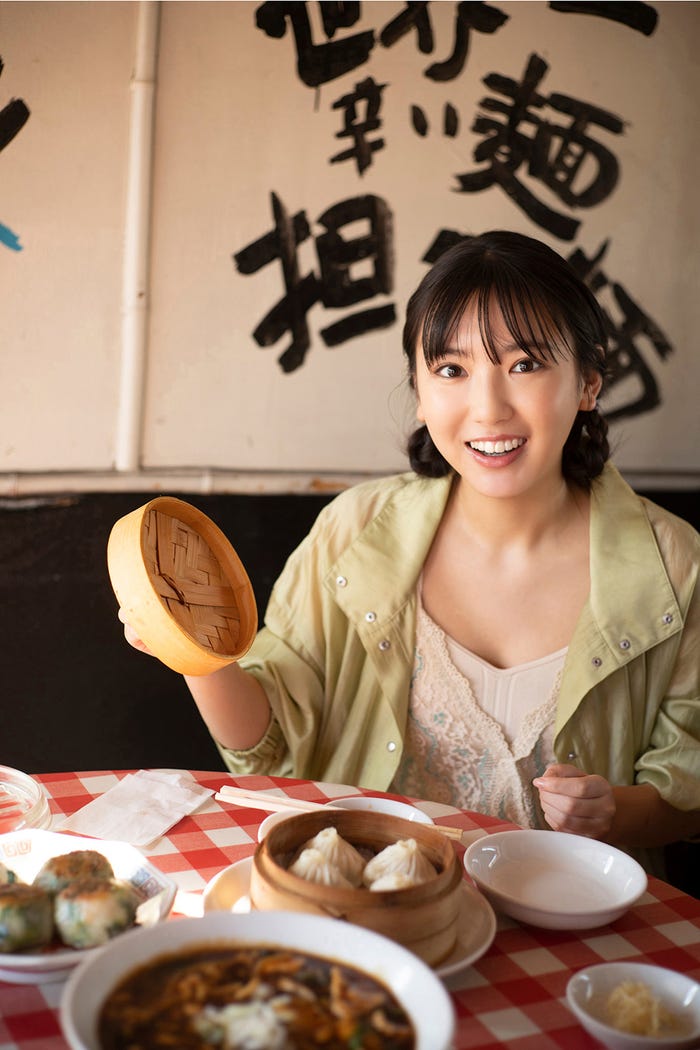 沢口愛華(C)佐藤佑一 /ヤンマガWeb