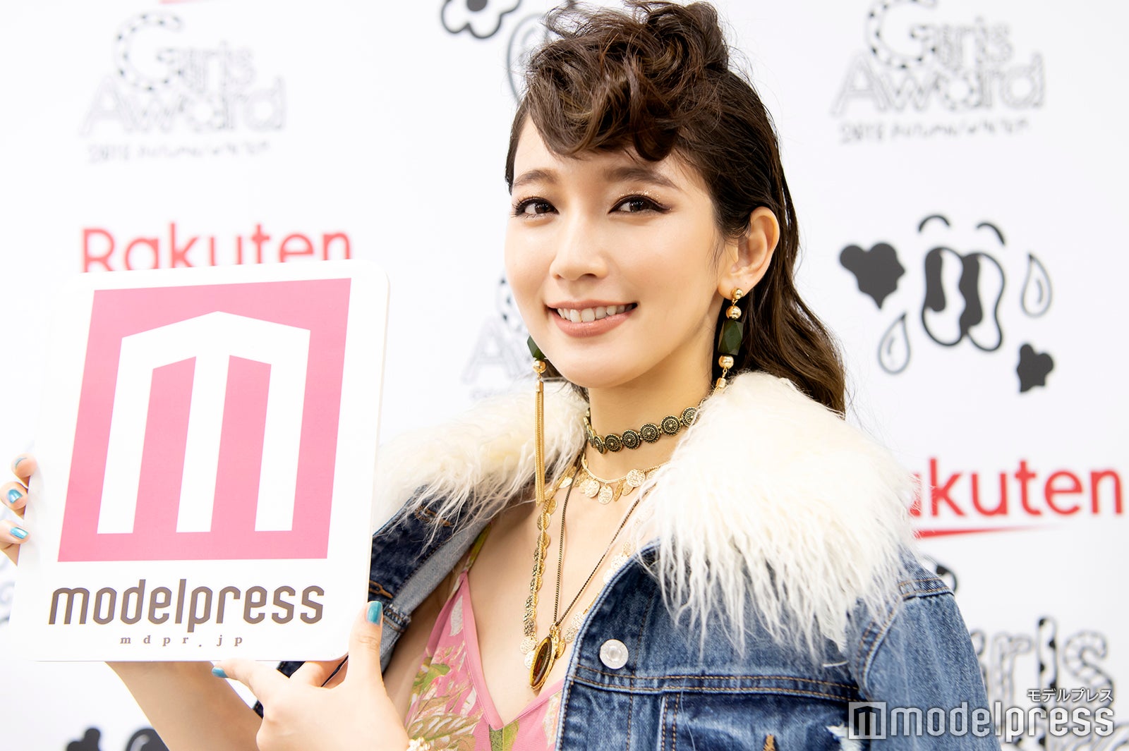 吉岡里帆（C）モデルプレス