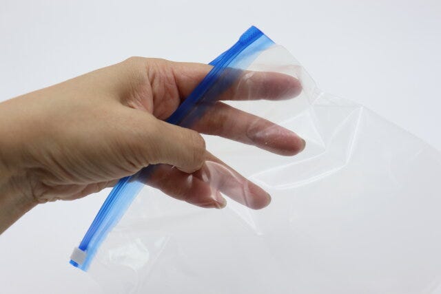 ジィーっと音が出るスライダーフリーザーバッグ(Mサイズ) 丈夫 ジィーっと音が出るスライダーフリーザーバッグ(Mサイズ) 丈夫