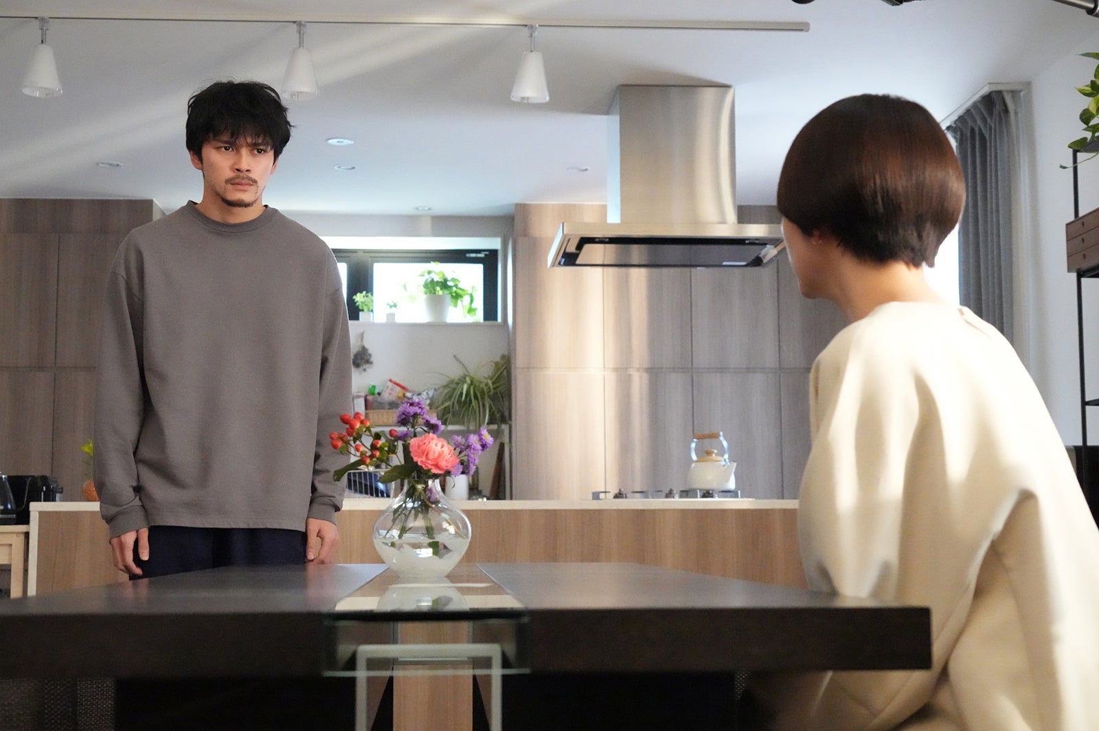 眞栄田郷敦、長澤まさみ／ 「エルピス―希望、あるいは災い―」最終話より（C）カンテレ