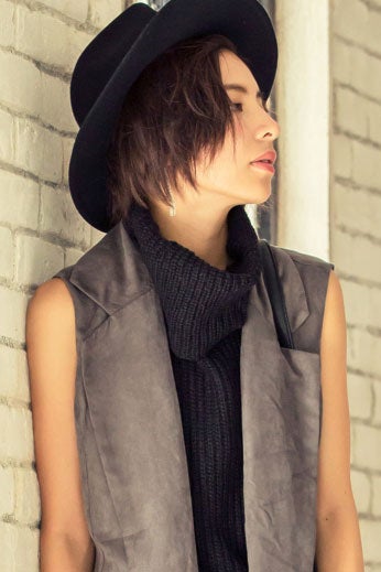 ツバ広中折れハット「Re:EDIT by GALSTAR」1,998円（税込）／画像提供：Re:EDIT by GALSTAR