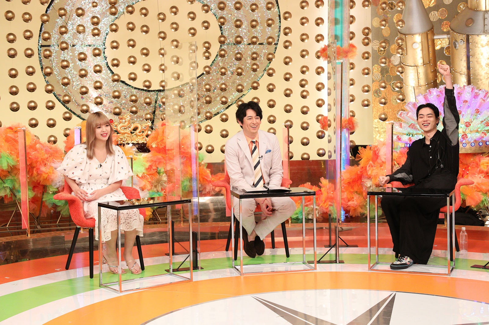 藤田ニコル、博多大吉、菅田将暉（C）カンテレ