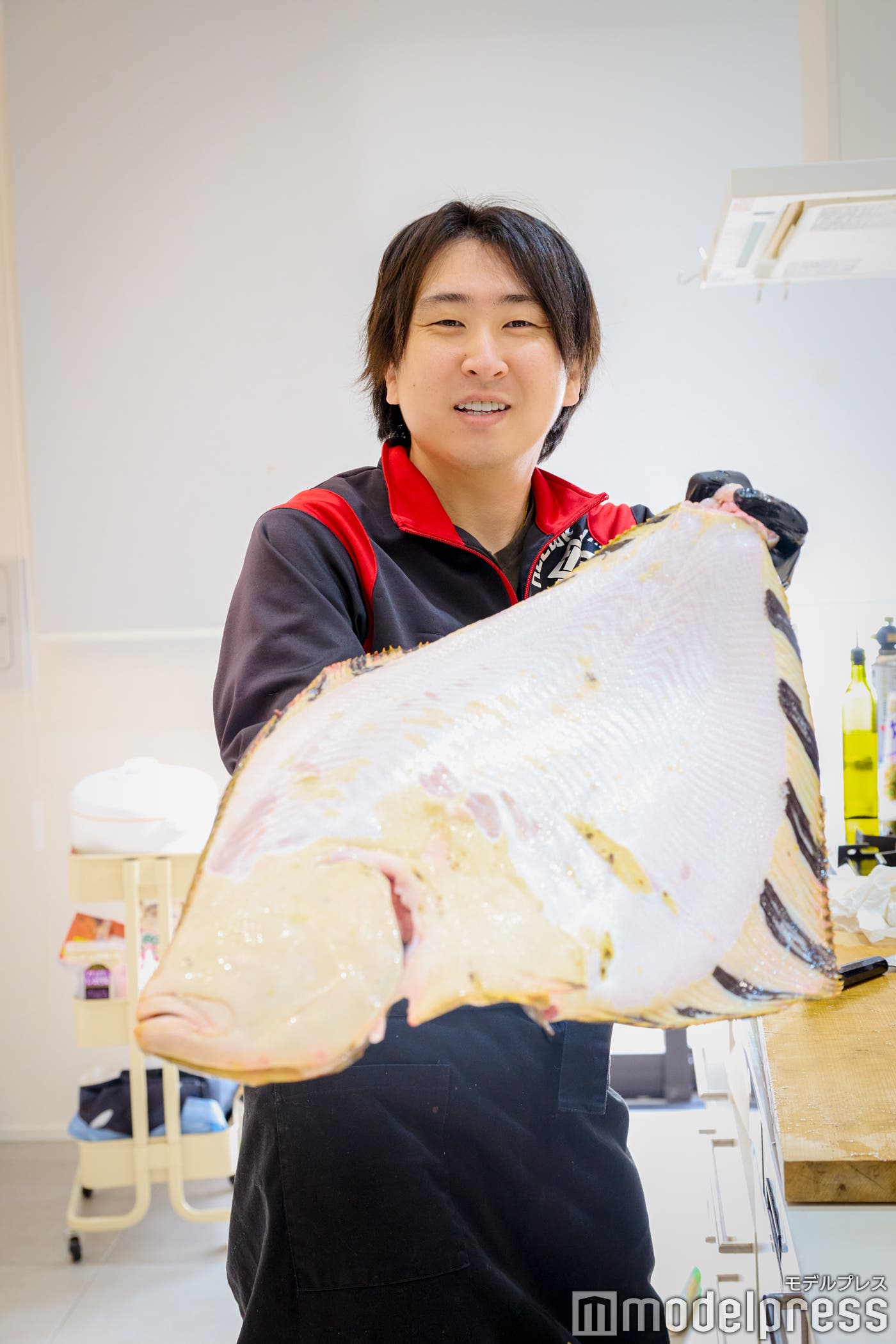 十数万するというカレイの王様(C)モデルプレス