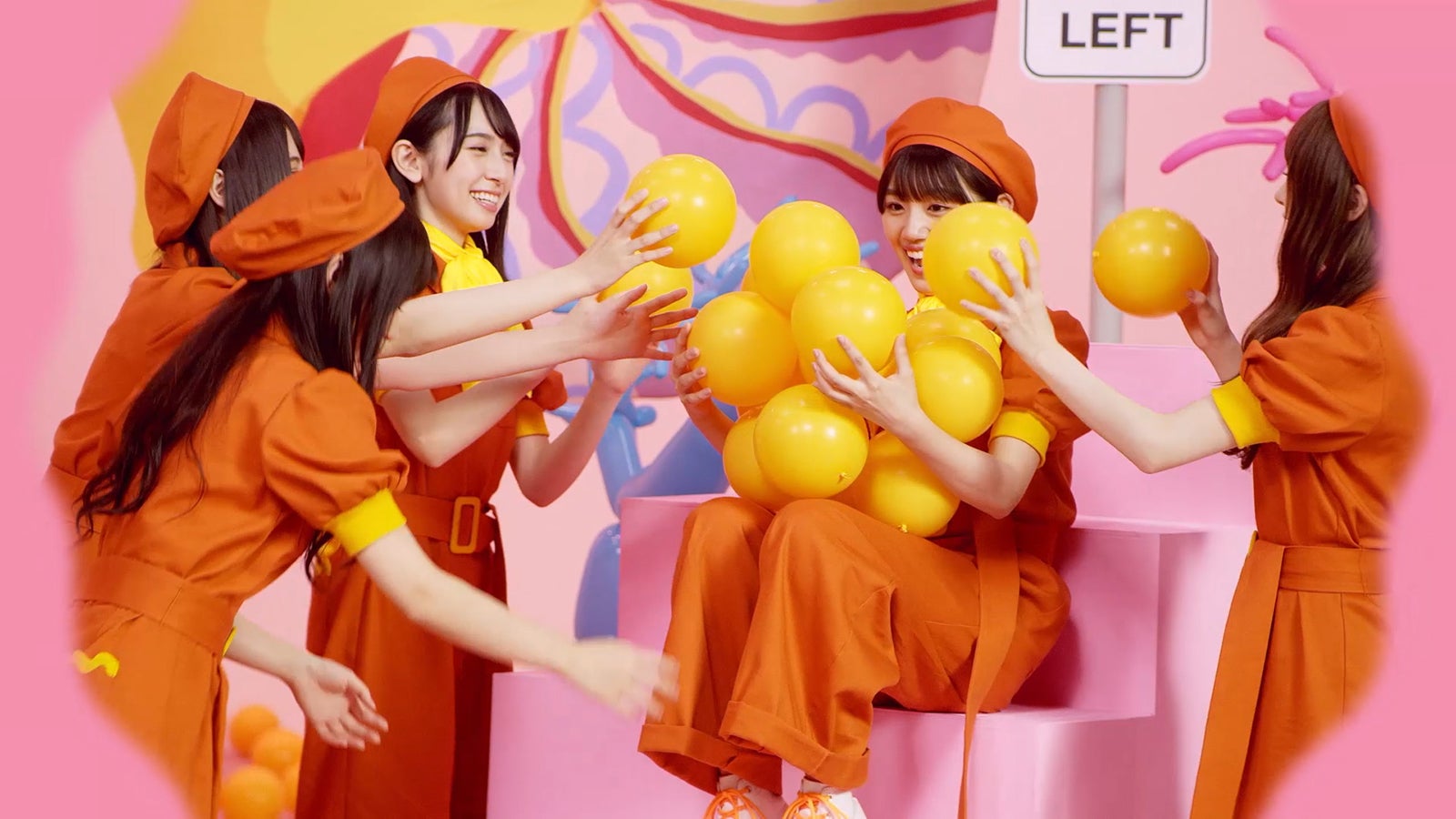 日向坂46（C）Seed & Flower LLC