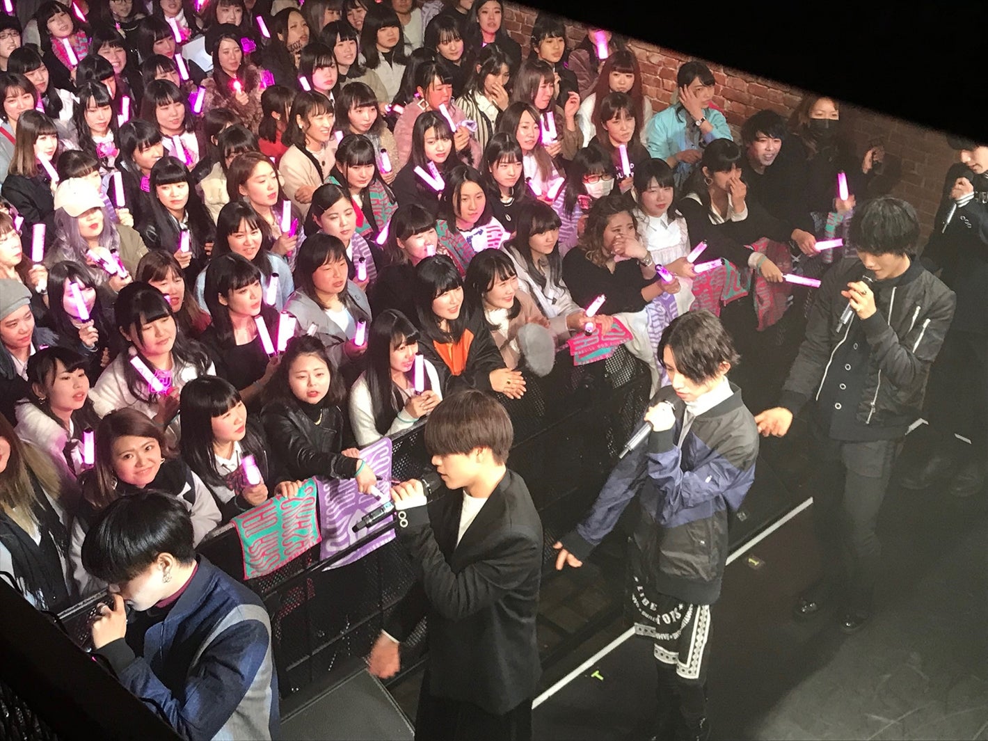 XOX「＆KISS party vol.15 ～第1章Last Day～」より（提供写真）