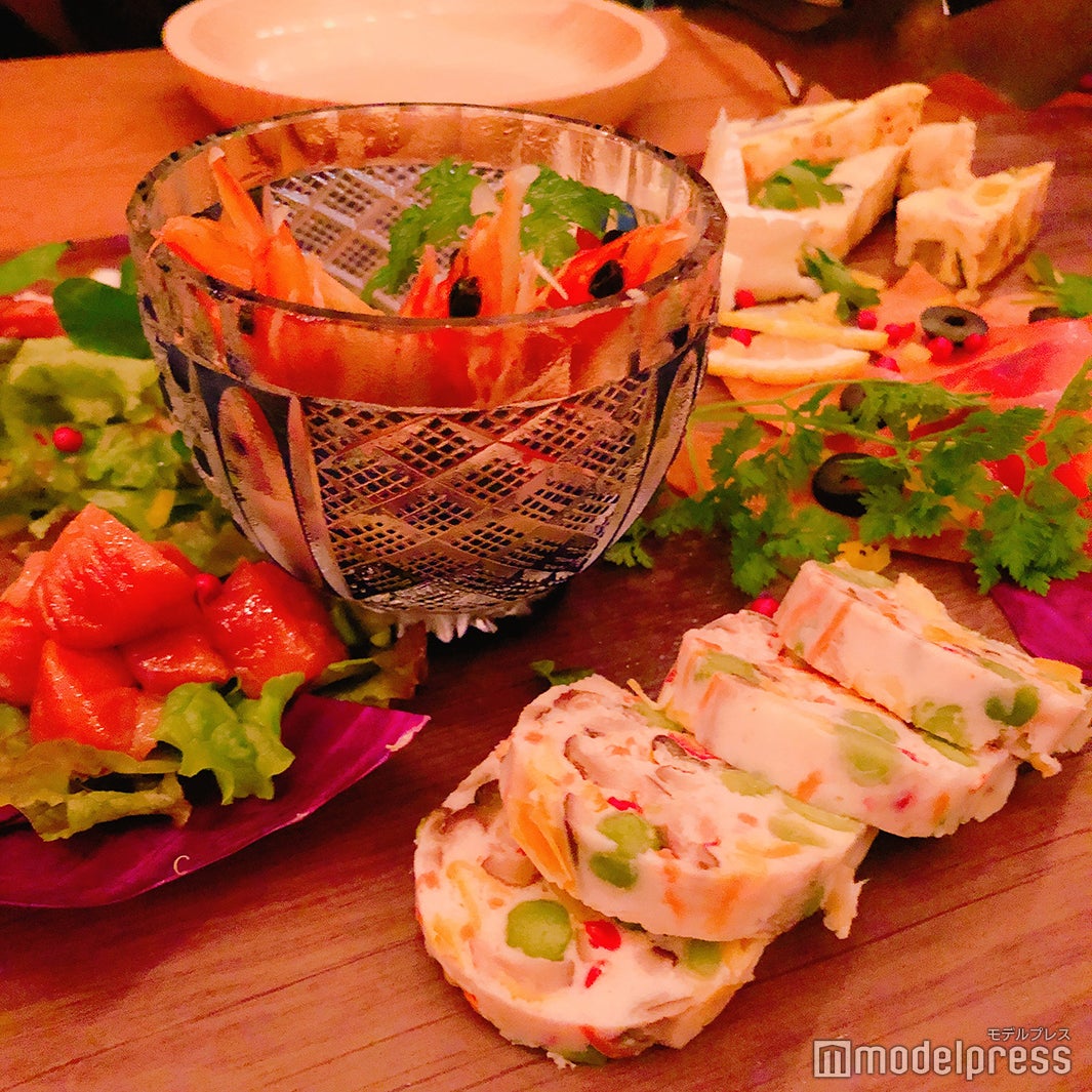 ディナーコースメニュー一例（C）モデルプレス