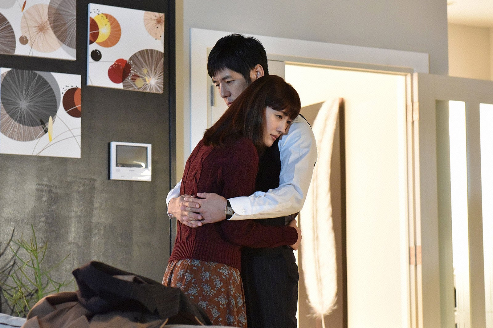 菜美（綾瀬はるか）らが浮気調査開始？奥様たちに急展開「奥様は、取り扱い注意」＜第7話あらすじ＞