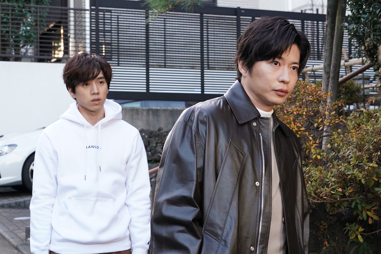 坂東龍汰、田中圭／「リバーサルオーケストラ」第4話より（C）日本テレビ