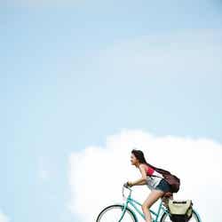 竹富聖花(C)細野晋司/「グラビア美少女の時代」より/画像提供:集英社