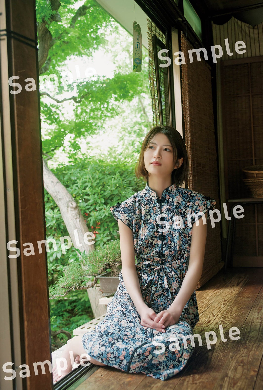 若月佑美「履きなれない靴を履き潰すまで」購入者特典ポストカード（紀伊國屋書店 新宿本店／紀伊國屋書店 梅田本店）