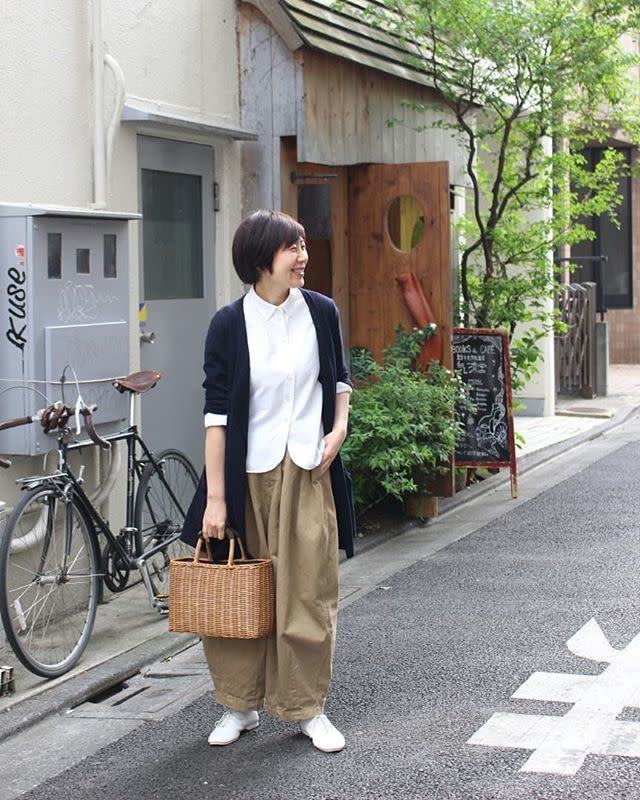 50代でも似合うナチュラルコーデ ワイドパンツでおしゃれな着こなし5選 ビューティーガール