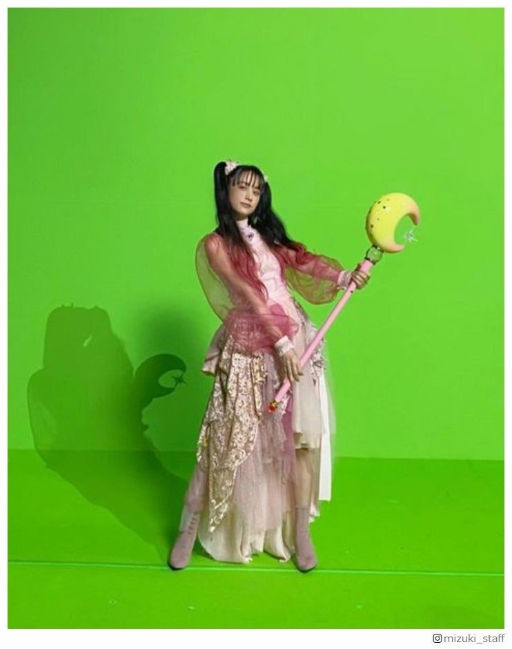 山本美月、魔法少女に変身「可愛すぎる」「本当に似合ってる」と反響