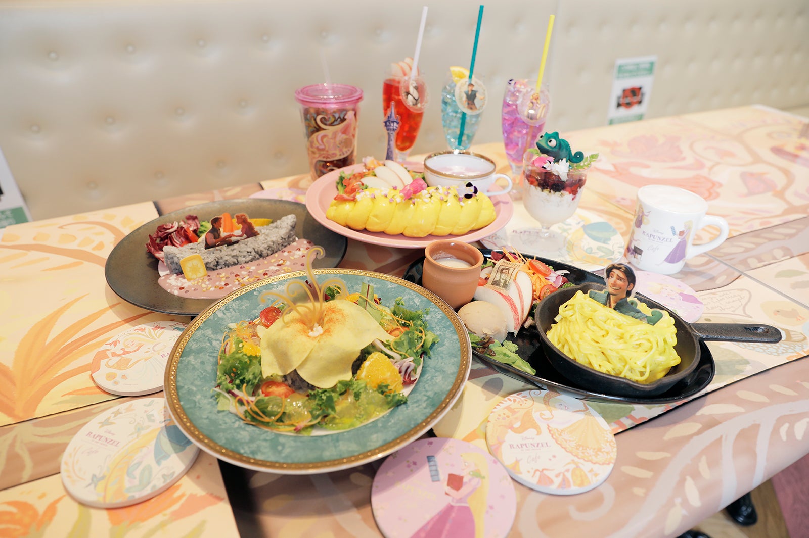 「塔の上のラプンツェル」OH MY CAFE（提供画像）