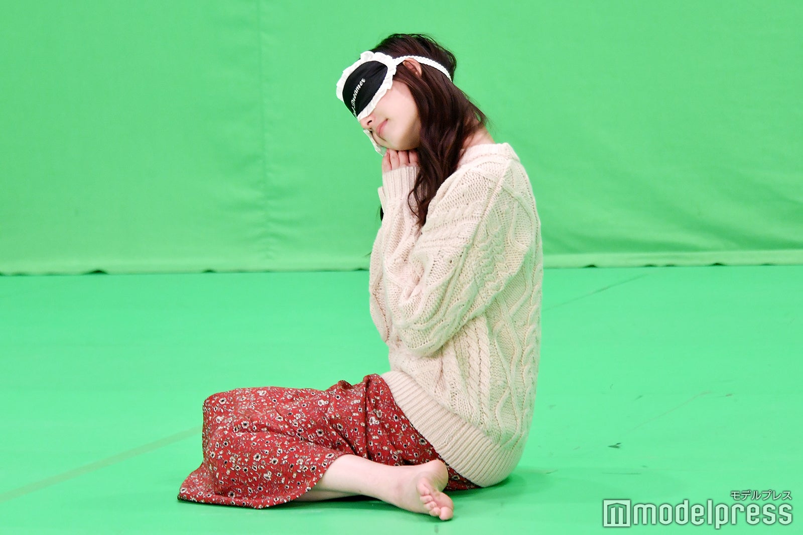 睡眠中の新木優子（C）モデルプレス