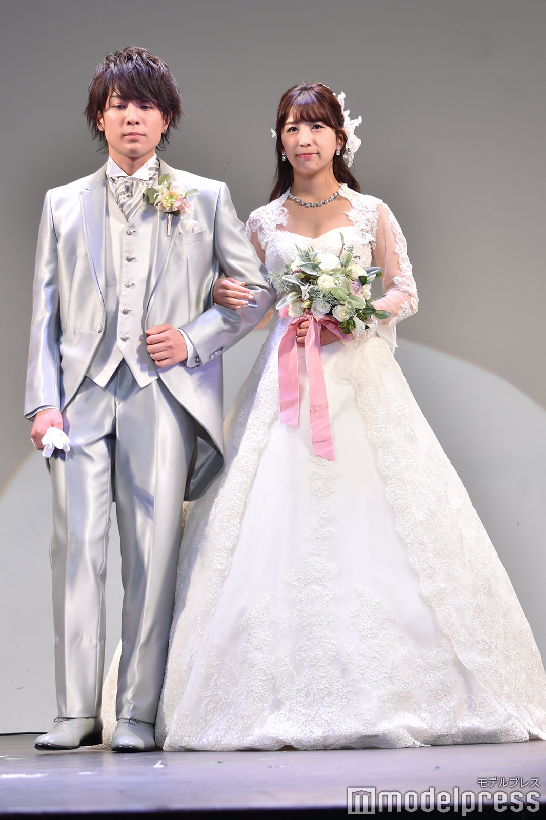 牧野諒さん、岡田美里さん（C）モデルプレス