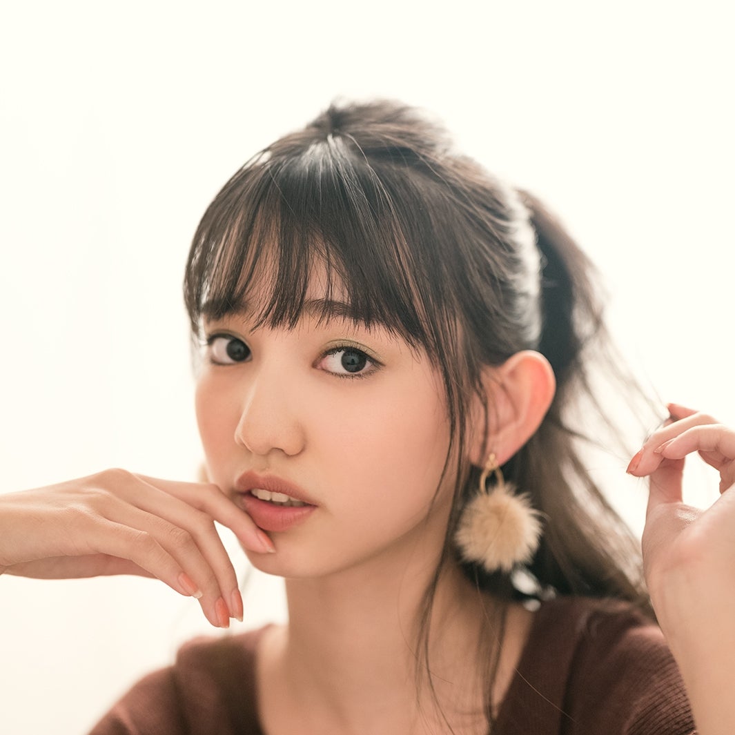 黒木麗奈／主婦の友社「Ray」3月号(2018年1月23日発売）より（C）主婦の友社