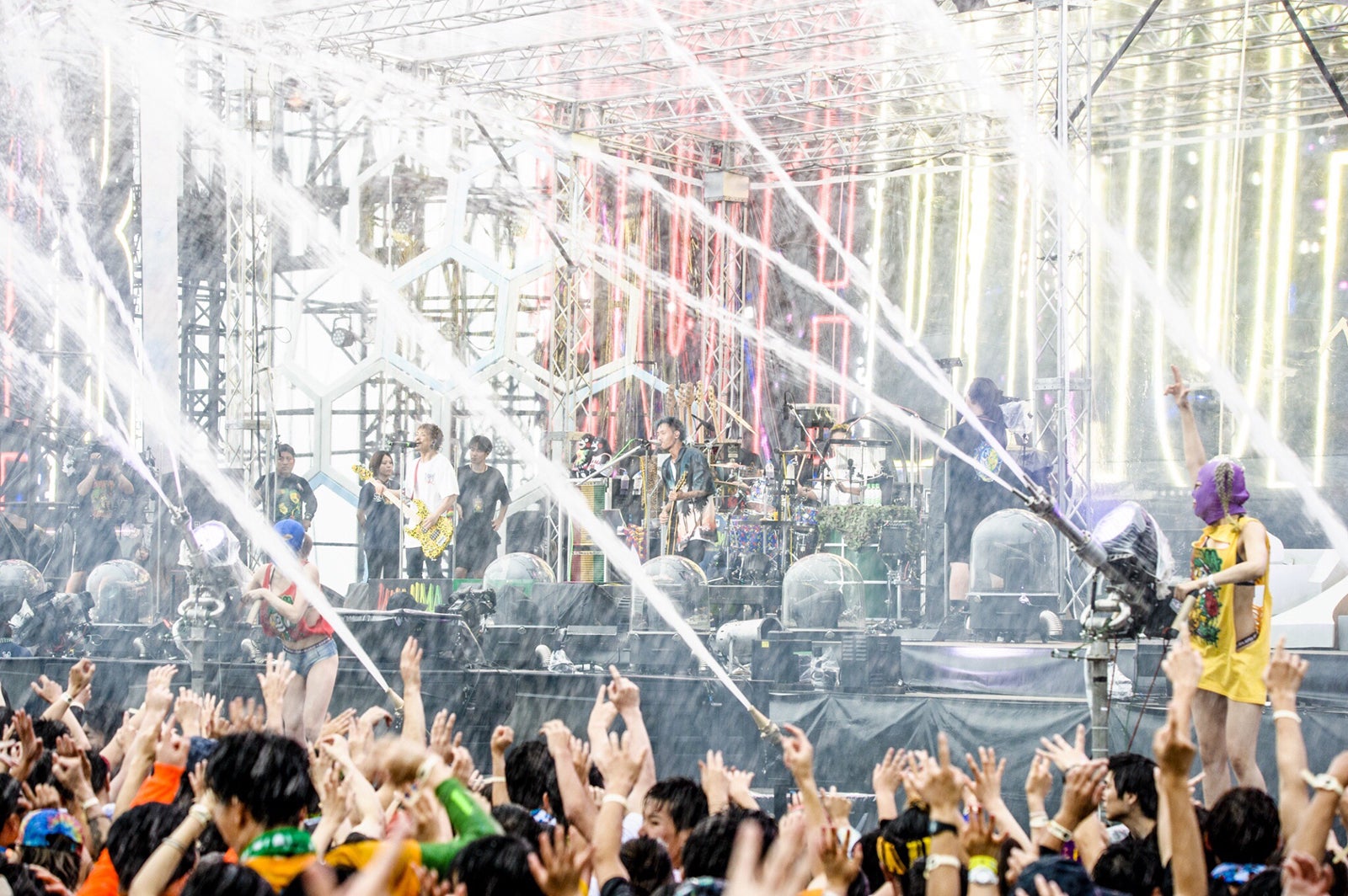 WANIMA／photo by 瀧本 JON…行秀