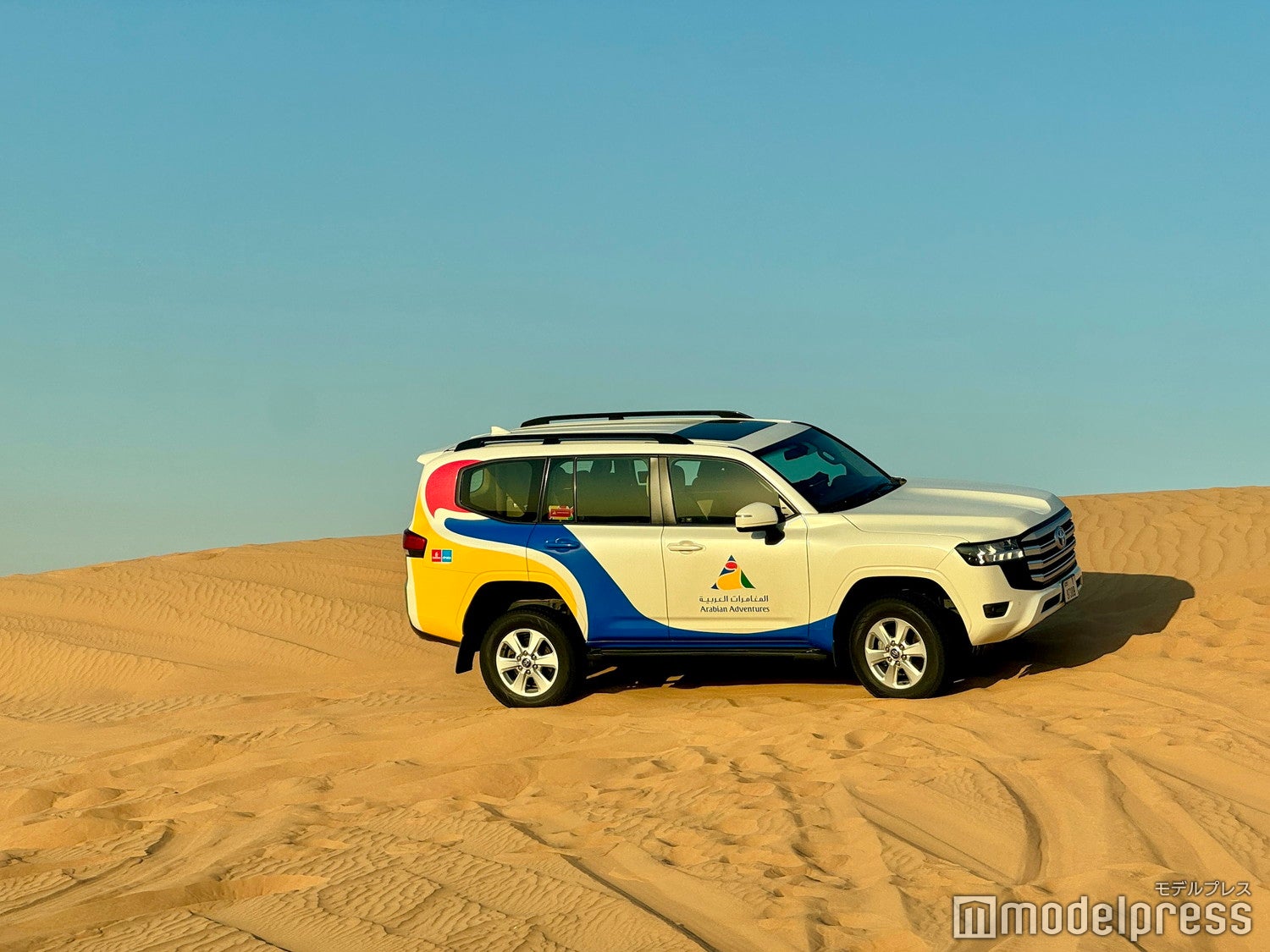 砂漠ツアー（C）モデルプレス