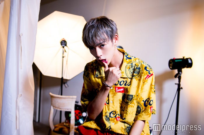 U(C)モデルプレス