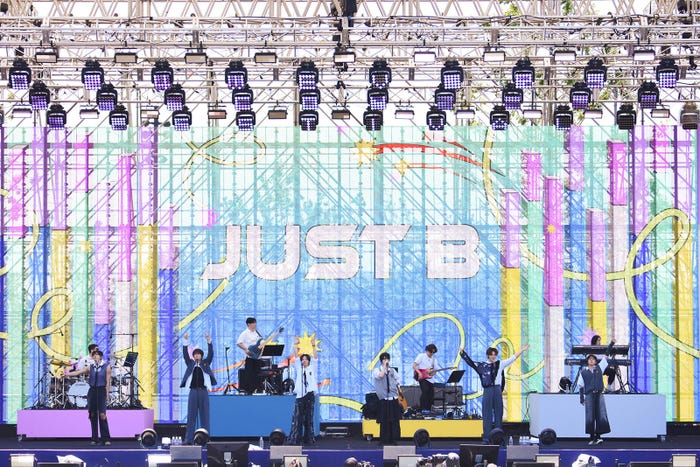 「Weverse Park」(C)2024 Weverse Con Festival