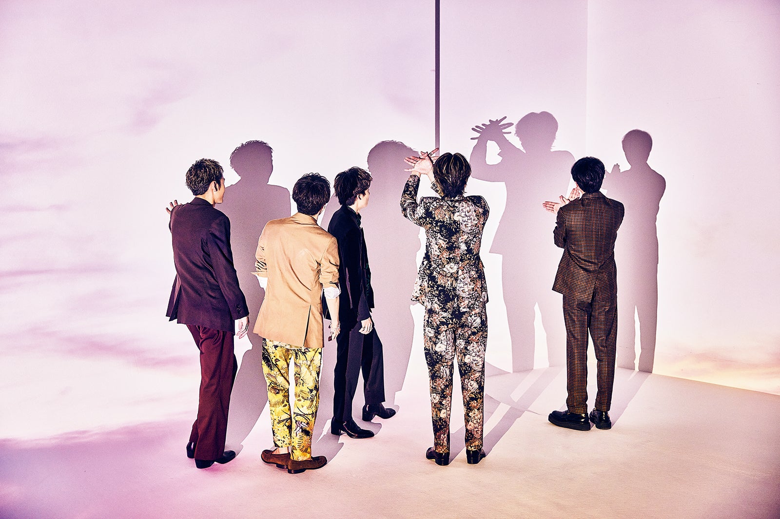 コムドット／「モデルプレスカウントダウンマガジンvol.2」（東京ニュース通信社）