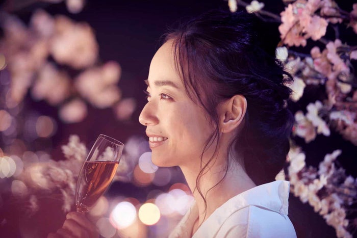 海と桜のプライベートお花見ステイ／画像提供：星野リゾート