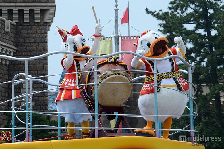 「おんどこどん！」デイジー、ドナルド