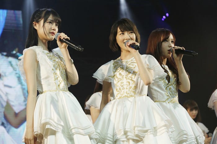 乃木坂46(写真提供:ソニー・ミュージックレーベルズ)