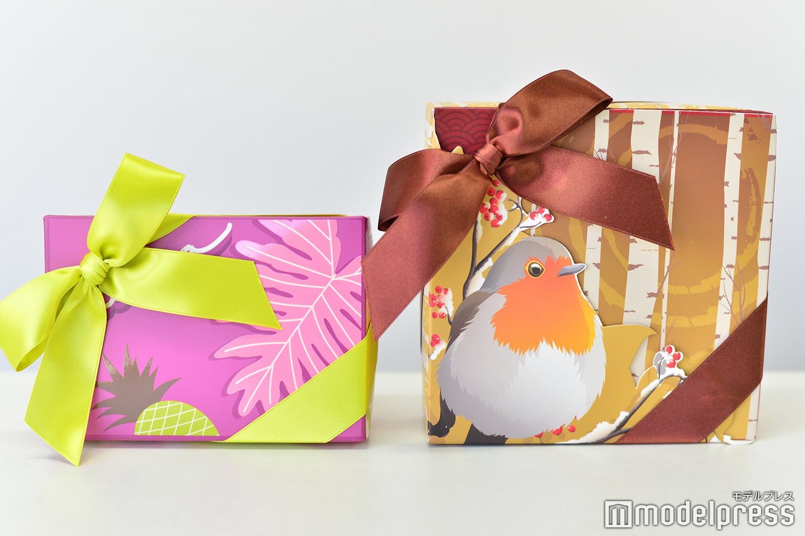 （左から）＄14.5、＄19.5（C）モデルプレス