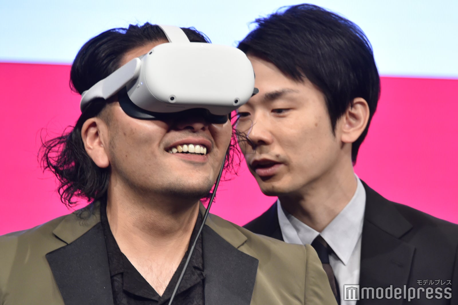 盛山晋太郎、濱家隆一（C）モデルプレス