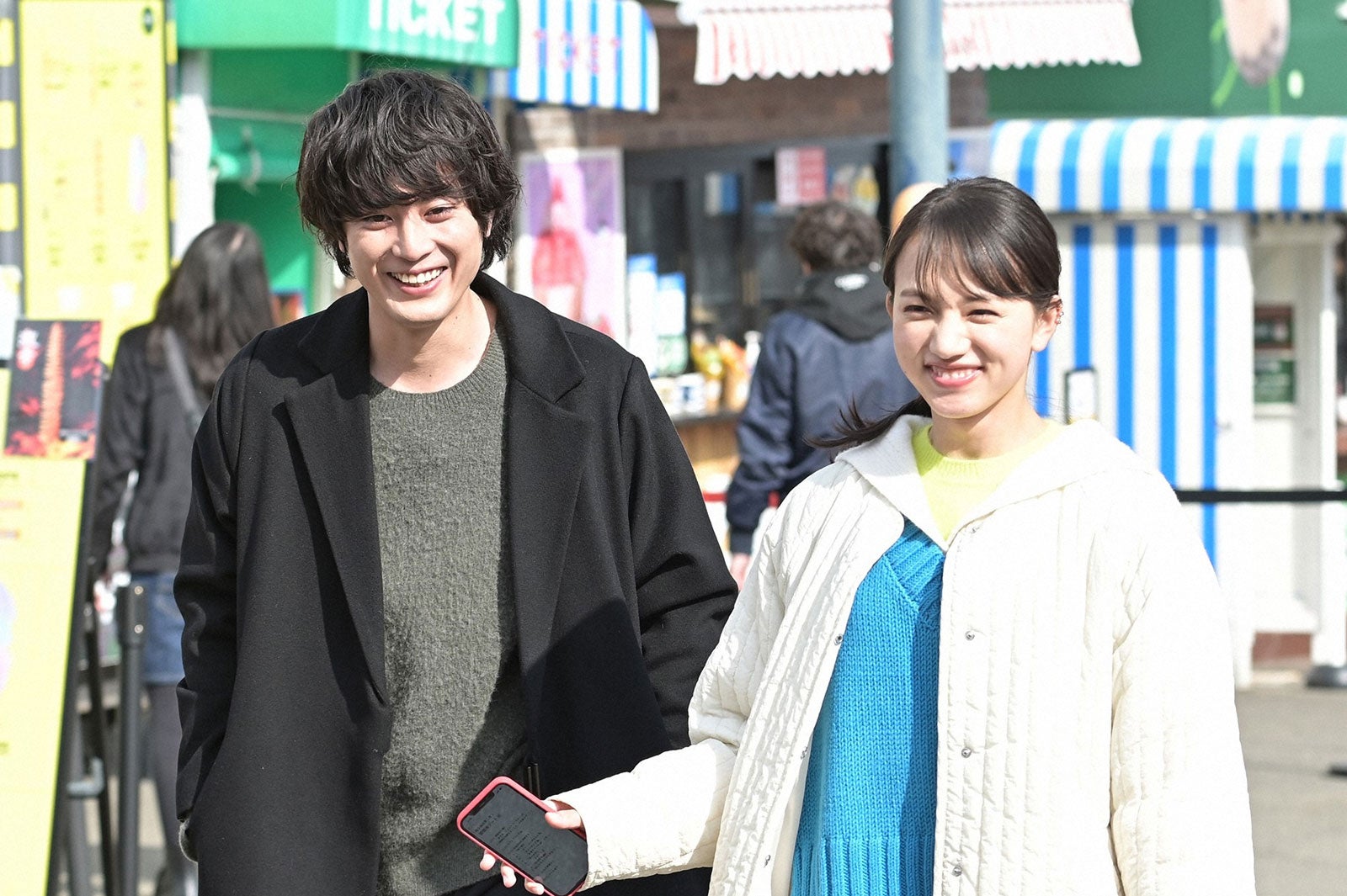 間宮祥太朗、清原果耶／「ファイトソング」第6話より（C）TBS