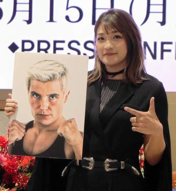 RENAら出陣の新王者決定戦決定、榊原CEO「RIZINにジョシカクは必要か、必要じゃないのか問われる」女子総合格闘技の現在地語る