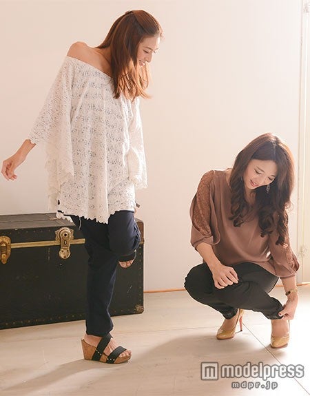 ストレッチ素材で子どもの目線に立つ時も楽ちん