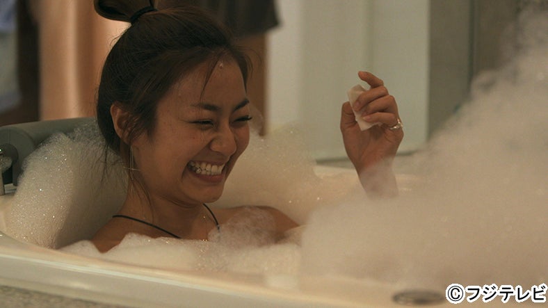 【新テラスハウス】「私のことどう思ってる？」直球質問で恋が進展 美女メンバーの入浴シーンも