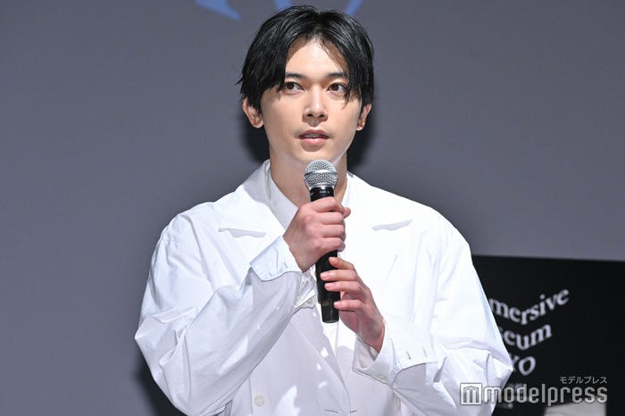 吉沢亮(C)モデルプレス