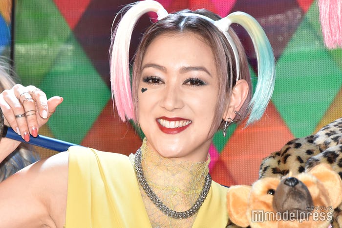 SHELLY(C)モデルプレス