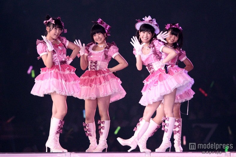 「AKB48 2013真夏のドームツアー～まだまだ、やらなきゃいけないことがある～」福岡公演1日目より（C）AKS