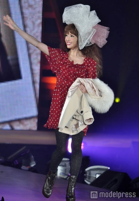 ランウェイに登場したくみっきー