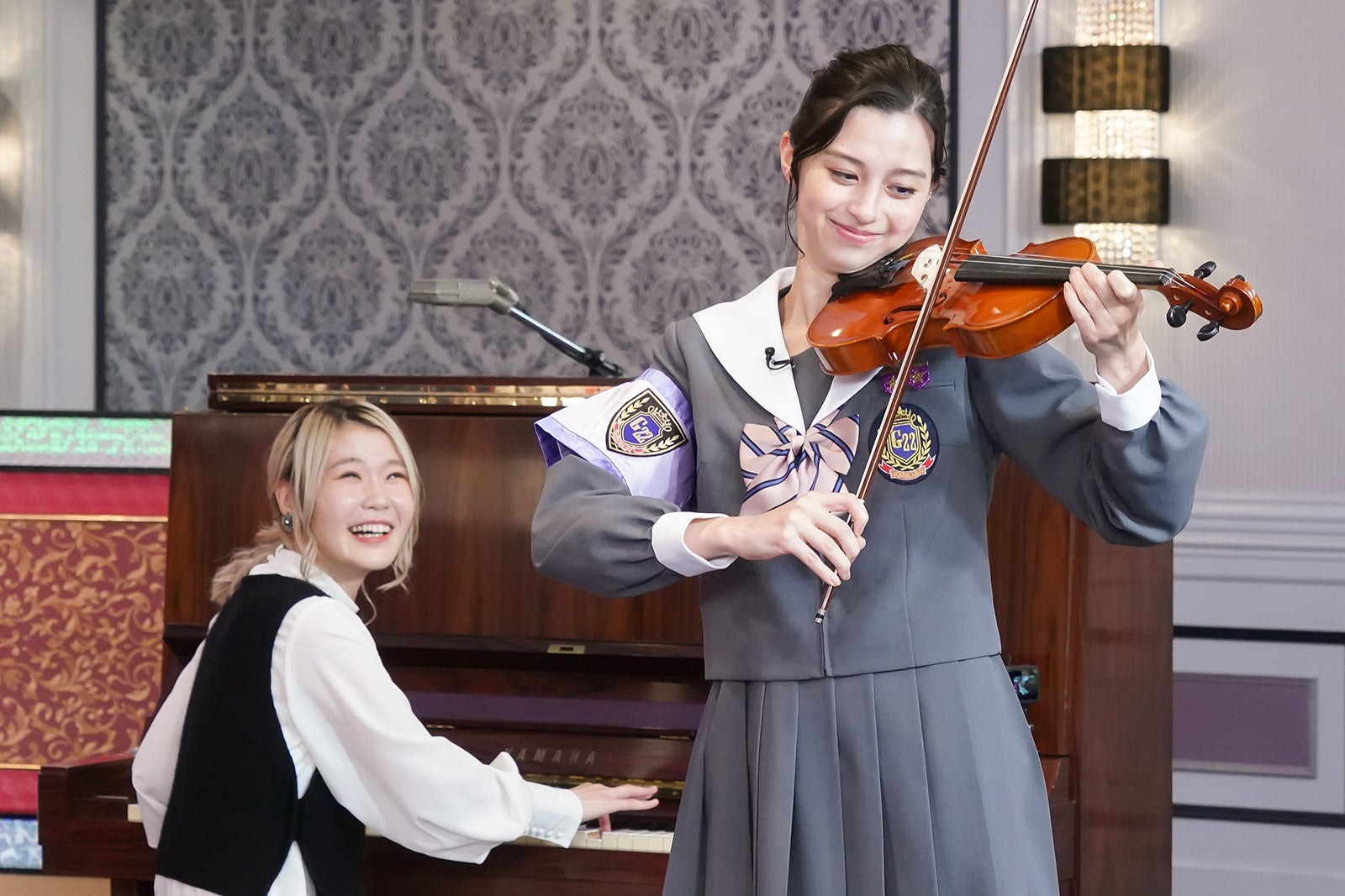 ハラミちゃん、中条あやみ（C）日本テレビ